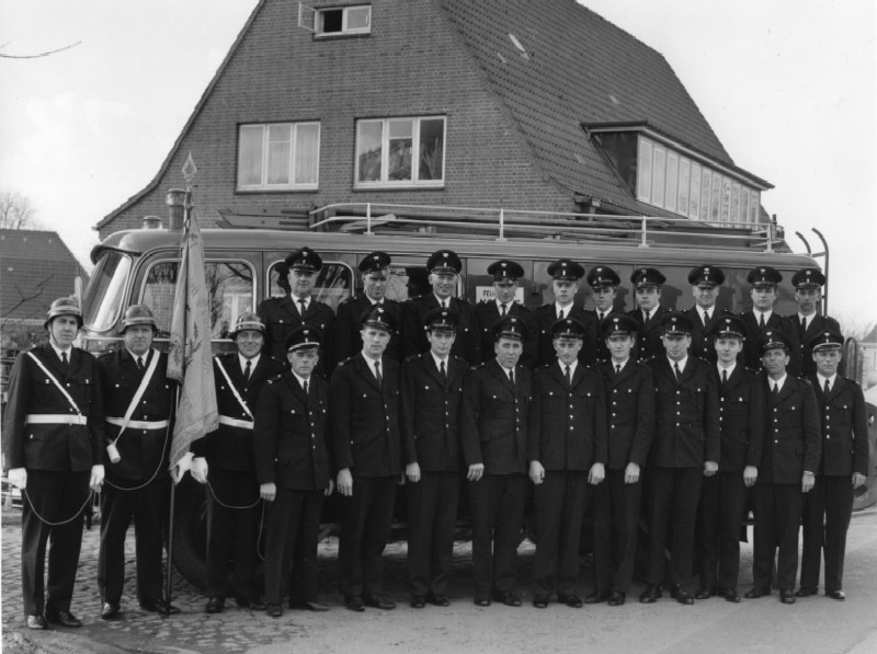 1969 Die Einsatzabteilung der FF Curslack.